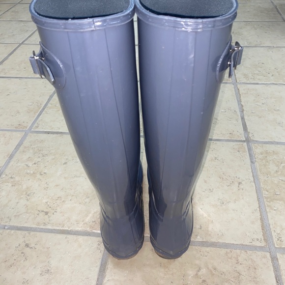 Hunter boots! - Picture 2 of 2